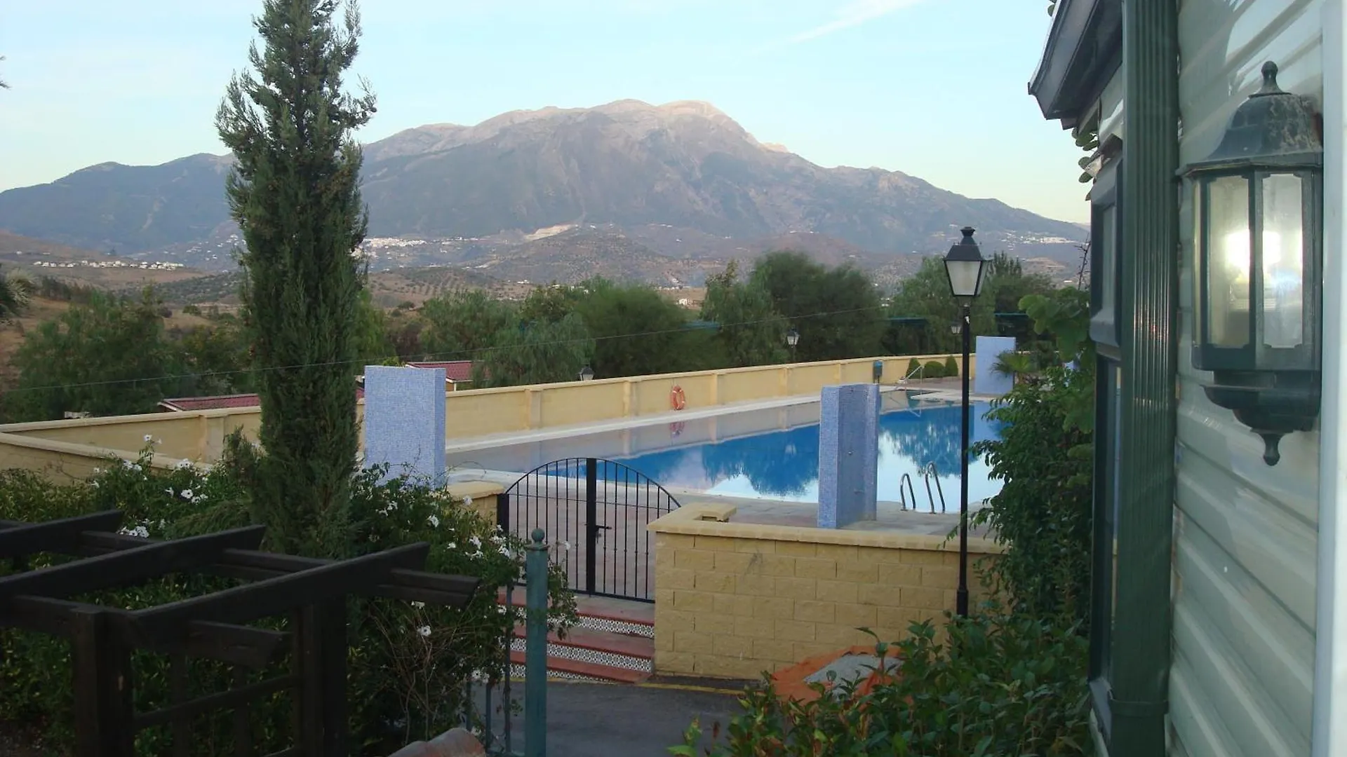 Camping Rural Presa La Vinuela Spain