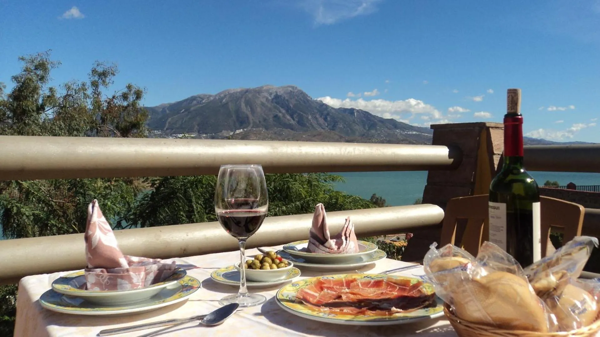 Camping Rural Presa La Vinuela 2*,  Spain